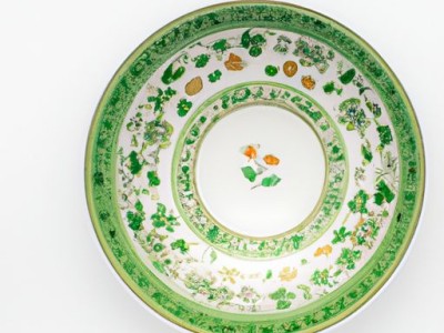 瓷板及瓷板画：传承千年的艺术之美