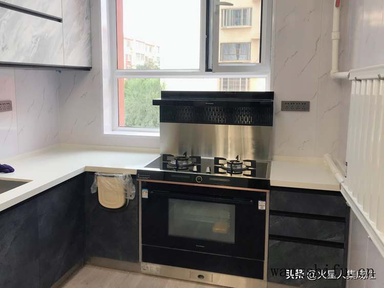2天时间爆改老厨房,完工后简直“改头换面”,快来抄装修作业(旧厨房装修改造) 2天时间爆改老厨房,完工后简直“改头换面”,快来抄装修作业(旧厨房装修改造)