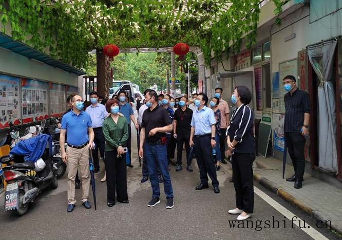 汉水桥街道开展“优化营商环境,推进项目建设”人大代表和政协委员联席活动 汉水桥街道开展“优化营商环境,推进项目建设”人大代表和政协委员联席活动