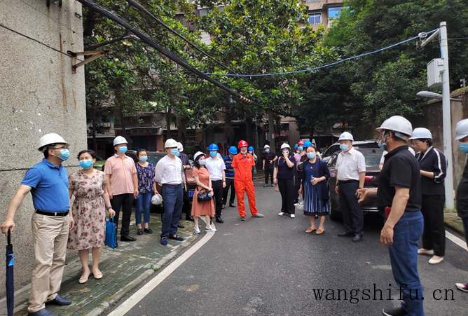 汉水桥街道开展“优化营商环境,推进项目建设”人大代表和政协委员联席活动 汉水桥街道开展“优化营商环境,推进项目建设”人大代表和政协委员联席活动