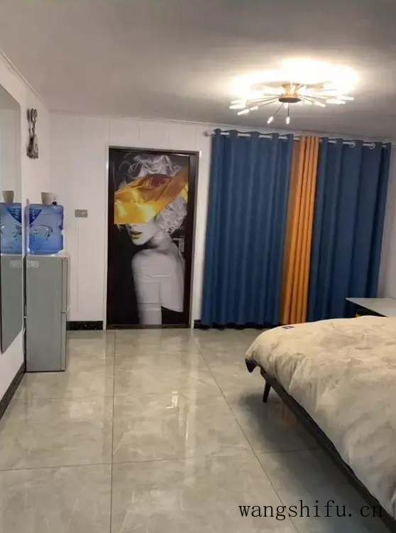 花5万把车库改造成住房,不到25平,变成老人的理想居所(20平车库改造住人图片) 花5万把车库改造成住房,不到25平,变成老人的理想居所(20平车库改造住人图片)