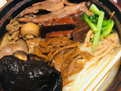 有贷款婚后房产证加女方名字